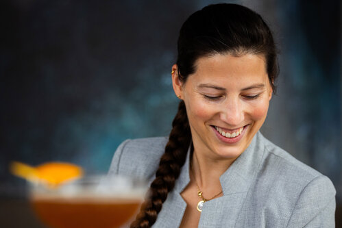Bar Iris: Signature-Cocktails mit Seele im Circle