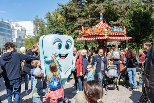 Freudiges Beisammensein am Circle Herbstfest