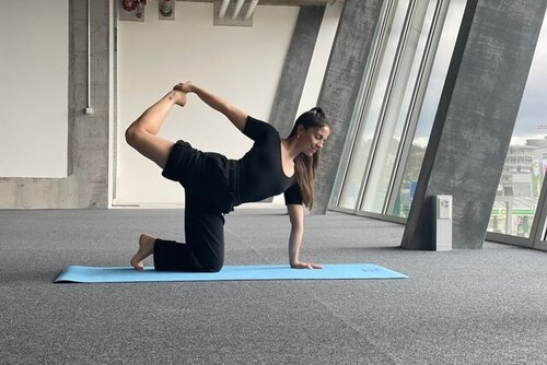 Mehr Power und Wohlbefinden mit MIA Yoga
